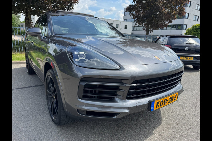 Porsche Cayenne 3.0 E-Hybrid Sportchrono Panorama Camera Leder Memory