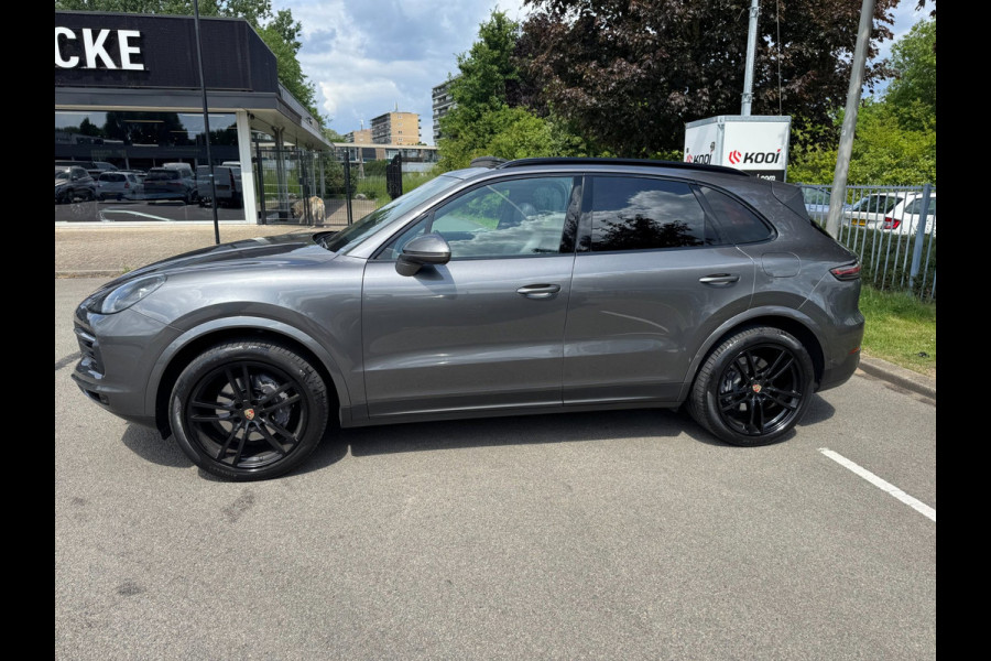 Porsche Cayenne 3.0 E-Hybrid Sportchrono Panorama Camera Leder Memory