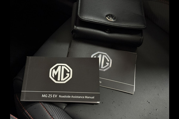 MG Mg zs ev EV Standard Range Luxury 50 kWh | Pano, Leder, 360Camera, Navi, Carplay/Android | 1e Eigenaar, Dealerond. | NAP |
