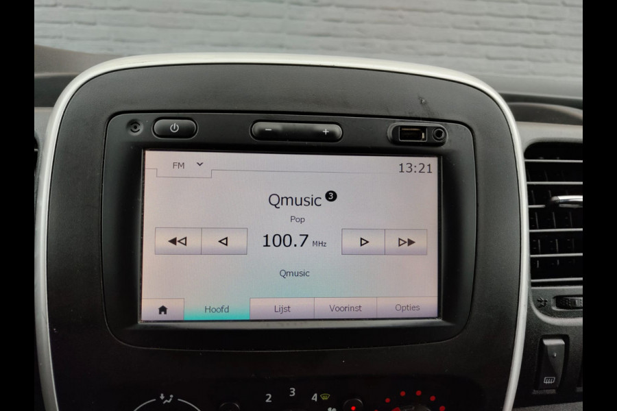 Renault Trafic 1.6 dCi 126PK T29 L2H1 3-Persoons Euro 6 Trekhaak Airco Navi Cruise Control Bluetooth Pdc Comfort Energy Betonplex vloer Wandbetimmering Schuifdeur Achterdeuren Origineel Nederlandse Auto