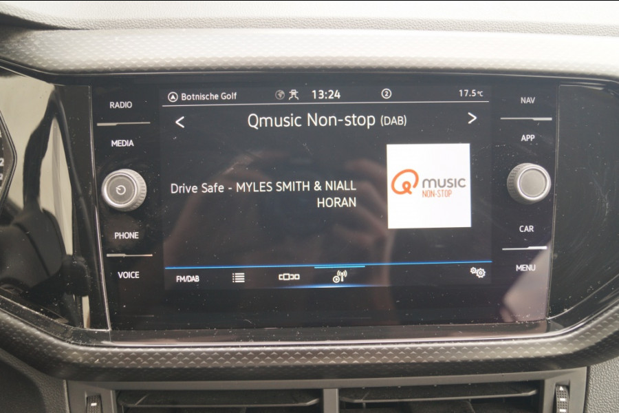 Volkswagen T-Cross 1.0 TSI Life -NAVI-PDC-AIRCO-DAB-CARPLAY-