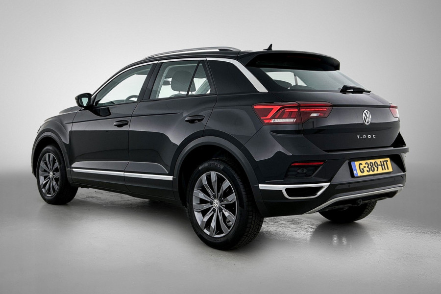 Volkswagen T-Roc 1.5 TSI Sport(NL-auto, Goed OnderH, Carplay/ Android, PDC V+A, Addapt Cruise, Etc)