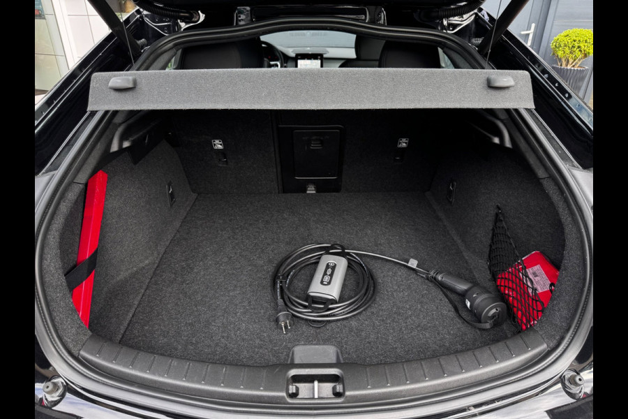 Polestar 2 Standard Range Single Motor 63kWh | 97% SOH | Camera | Memory | Stoelverwarming | Elek. Achterklep