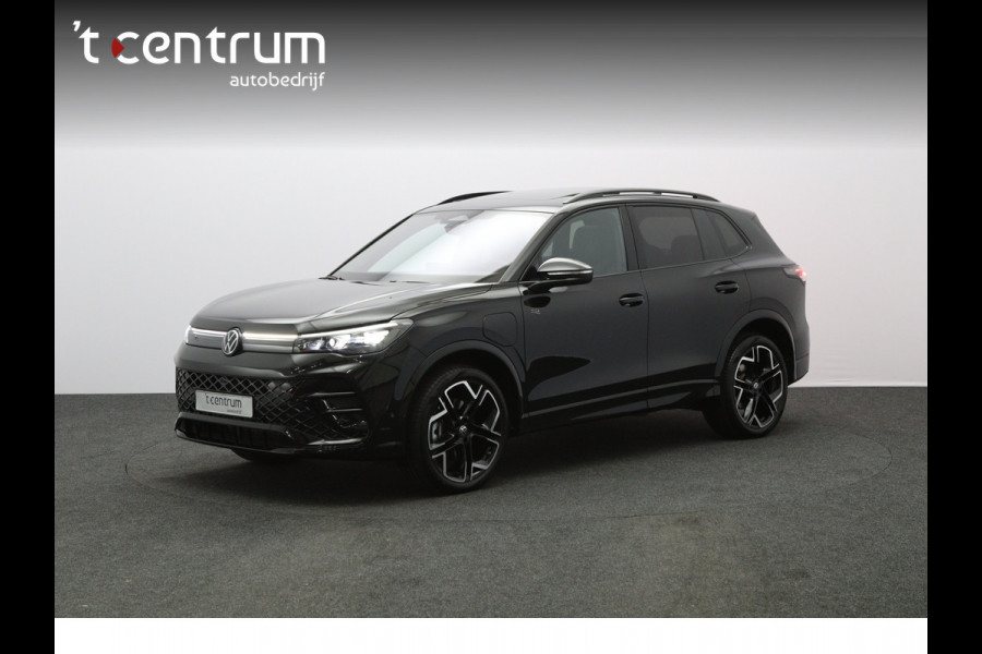 Volkswagen Tiguan 1.5 TSI eHybrid 272 PK R-Line Edition PHEV, Trekhaak, Panoramadak, Harman/Kardon, 4X Stoelverwarming, Massage, Leder