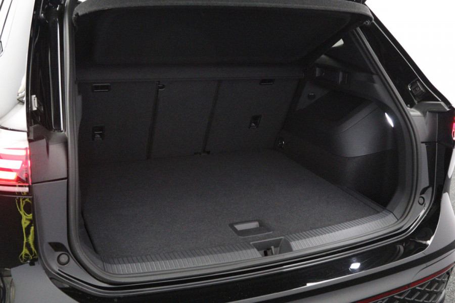 Volkswagen Tiguan 1.5 TSI eHybrid 272 PK R-Line Edition PHEV, Trekhaak, Panoramadak, Harman/Kardon, 4X Stoelverwarming, Massage, Leder