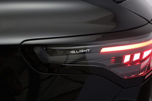 Volkswagen Tiguan 1.5 TSI eHybrid 272 PK R-Line Edition PHEV, Trekhaak, Panoramadak, Harman/Kardon, 4X Stoelverwarming, Massage, Leder