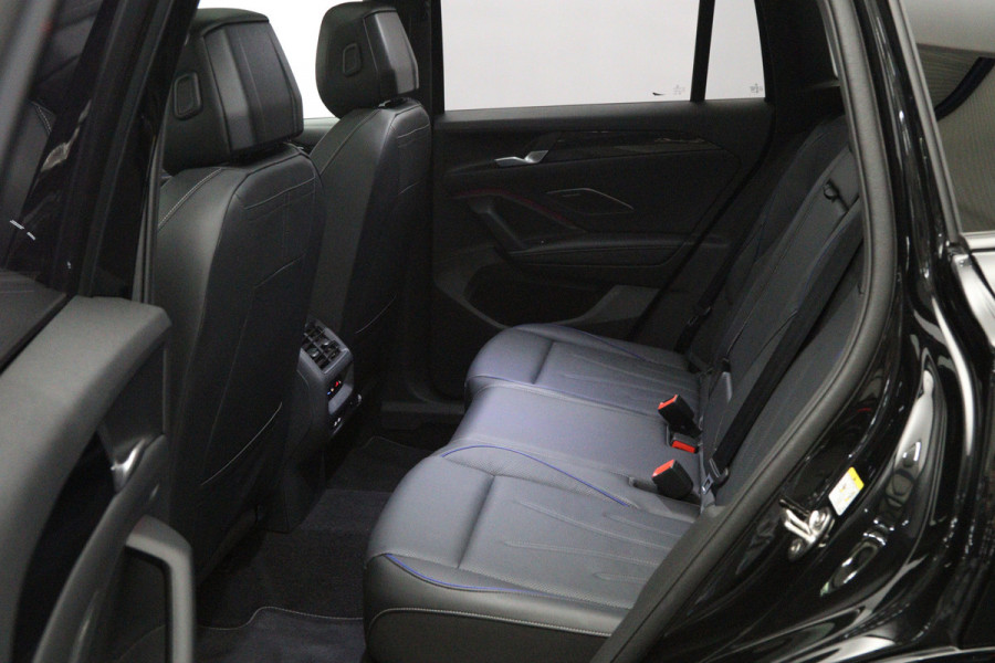 Volkswagen Tiguan 1.5 TSI eHybrid 272 PK R-Line Edition PHEV, Trekhaak, Panoramadak, Harman/Kardon, 4X Stoelverwarming, Massage, Leder