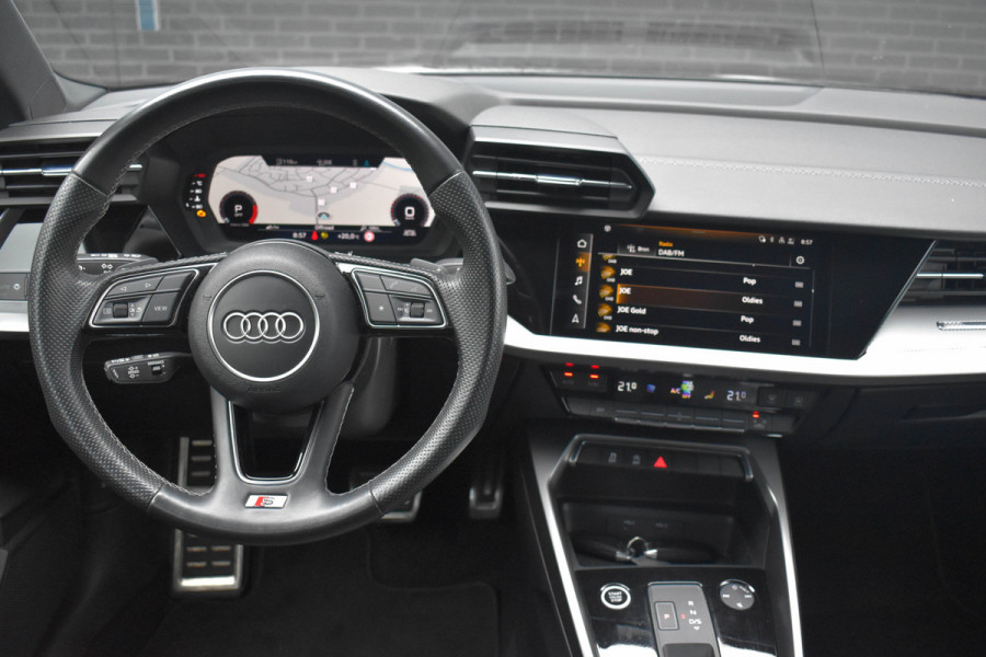Audi A3 Sportback 35 TFSI S-Line | ACC | Carplay | Trekhaak | Virtual | Navi