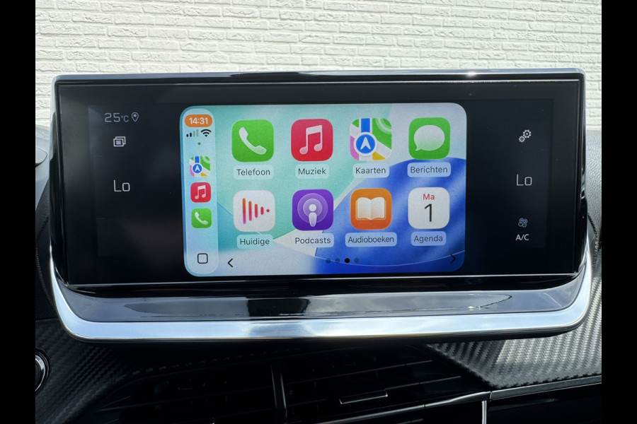 Peugeot 2008 1.2 PureTech Allure Automaat Led Panorama 360 Camera Trekhaak afn. Carplay Cruise