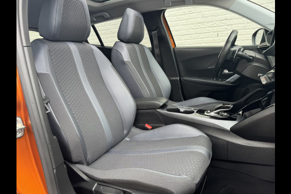 Peugeot 2008 1.2 PureTech Allure Automaat Led Panorama 360 Camera Trekhaak afn. Carplay Cruise