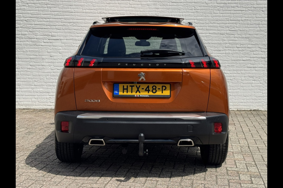 Peugeot 2008 1.2 PureTech Allure Automaat Led Panorama 360 Camera Trekhaak afn. Carplay Cruise