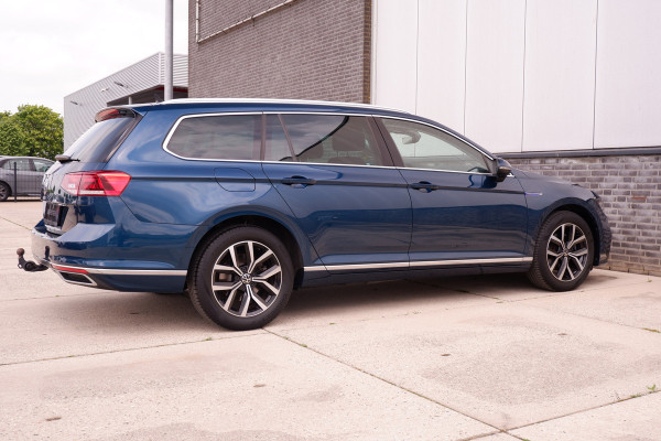 Volkswagen Passat Variant 1.4 TSI PHEV GTE Business | Pano | Elek. Trekhaak | Camera | Carplay | Navi | LED