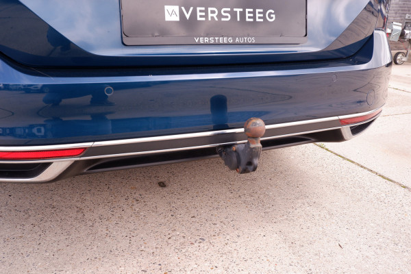 Volkswagen Passat Variant 1.4 TSI PHEV GTE Business | Pano | Elek. Trekhaak | Camera | Carplay | Navi | LED