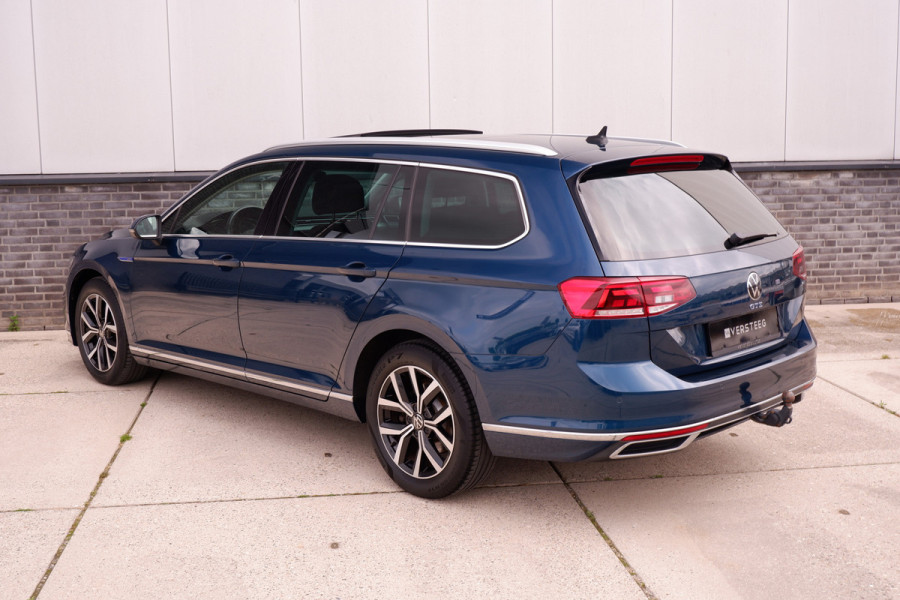Volkswagen Passat Variant 1.4 TSI PHEV GTE Business | Pano | Elek. Trekhaak | Camera | Carplay | Navi | LED