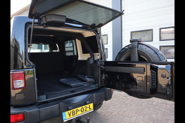 Jeep Wrangler 2.8 CRD 200pk Euro 6 Rubicon Recon - Grijs kenteken - LED - Trekhaak - Airco