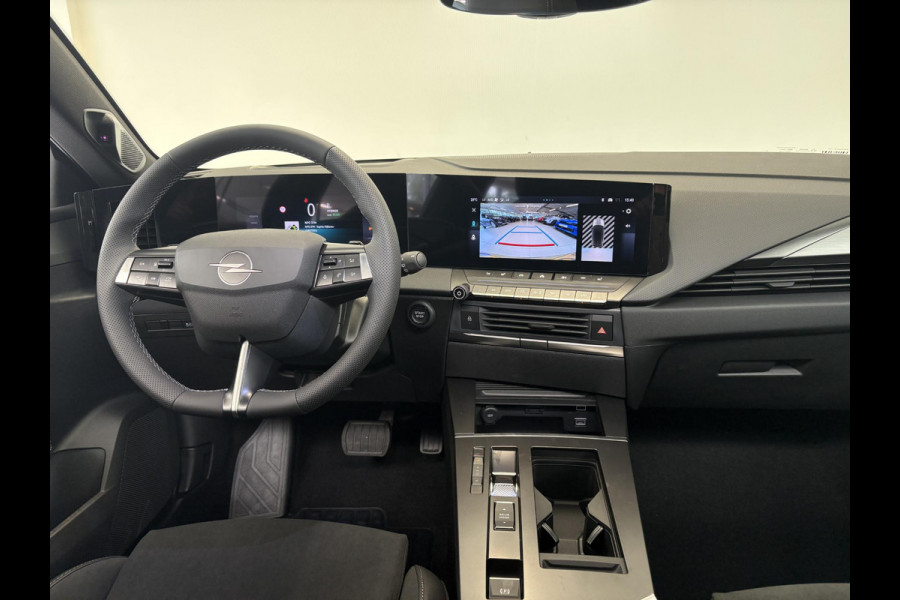 Opel Astra 1.6 Turbo Plug In Hybrid Ultimate Levering per september