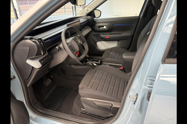 Citroën C3 1.2 Hybrid 110pk Plus Wit dak