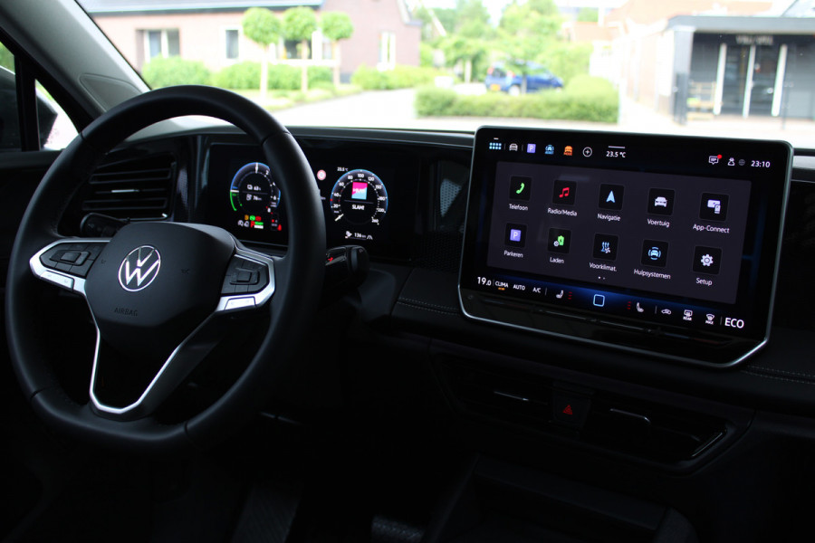 Volkswagen Tiguan 1.5 eHybrid 204pk Life NIEUW | Camera | Adaptieve Cruise