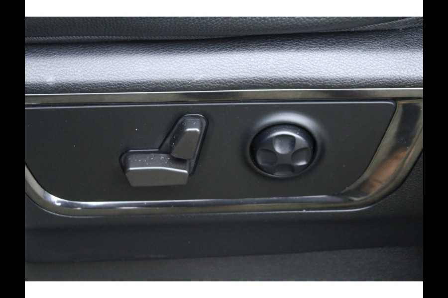 Dodge Ram 1500 5.7 V8 402pk 4x4 Crew Cab Limited LPG Panoramadak