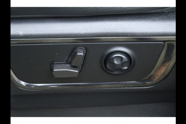Dodge Ram 1500 5.7 V8 402pk 4x4 Crew Cab Limited LPG Panoramadak
