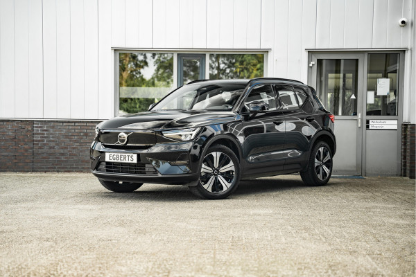 Volvo XC40 Recharge Core 70 kWh | Apple Carplay/Android Auto | Camera | 1500 trekgewicht