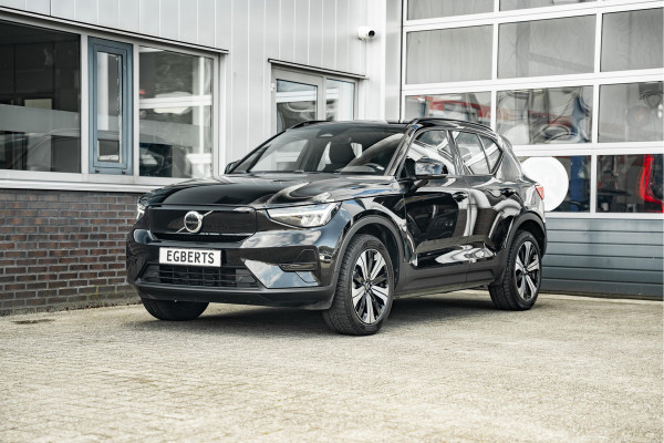Volvo XC40 Recharge Core 70 kWh | Apple Carplay/Android Auto | Camera | 1500kg trekgewicht