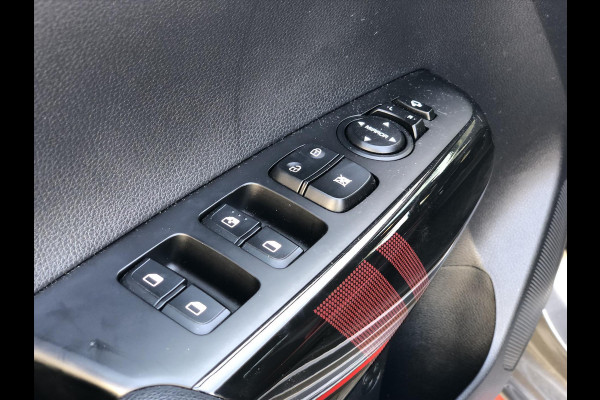 Kia Picanto 1.2 CVVT 5-zits GT-Line | Leer, Apple CarPlay/Android Auto, Navigatie, Lichtmetalen velgen, Climate control, Parkeercamera