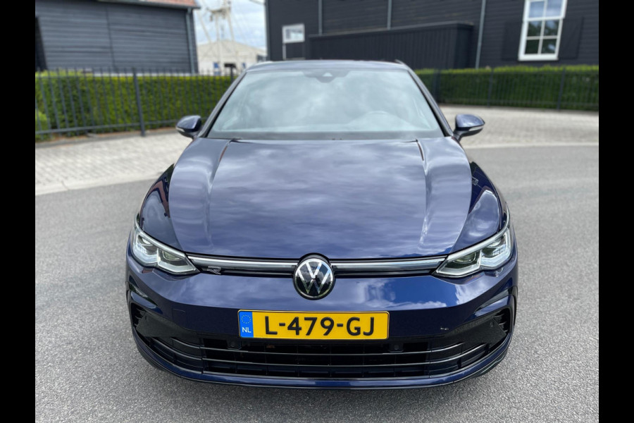 Volkswagen Golf 1.5 TSI R-Line Virtual Ambientlicht Camra IQ Light Matrix LED