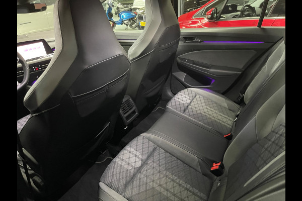 Volkswagen Golf 1.5 TSI R-Line Virtual Ambientlicht Camra IQ Light Matrix LED