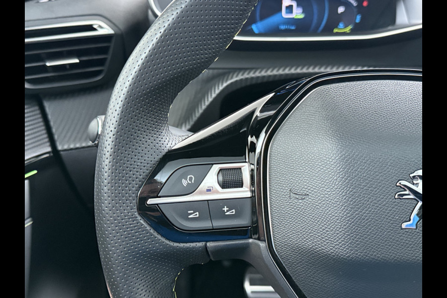 Peugeot e-208 EV GT 350 50kWh Soh 94% Panoramadak Adap.Cruise Stoelverwarming 3D-Navi 360°Camera Ecc Android Auto Apple Carplay Pdc Lmv Privacy Glas Led DAB Bluetooth Regen-Lichtsensor DAB+ Dealeronderhouden