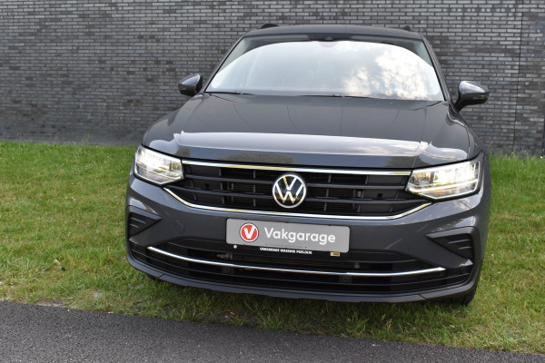 Volkswagen Tiguan 1.5 TSI Life el-achterklep 1800kg trekgewicht Navigatie