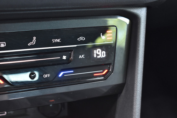 Volkswagen Tiguan 1.5 TSI Life el-achterklep 1800kg trekgewicht Navigatie