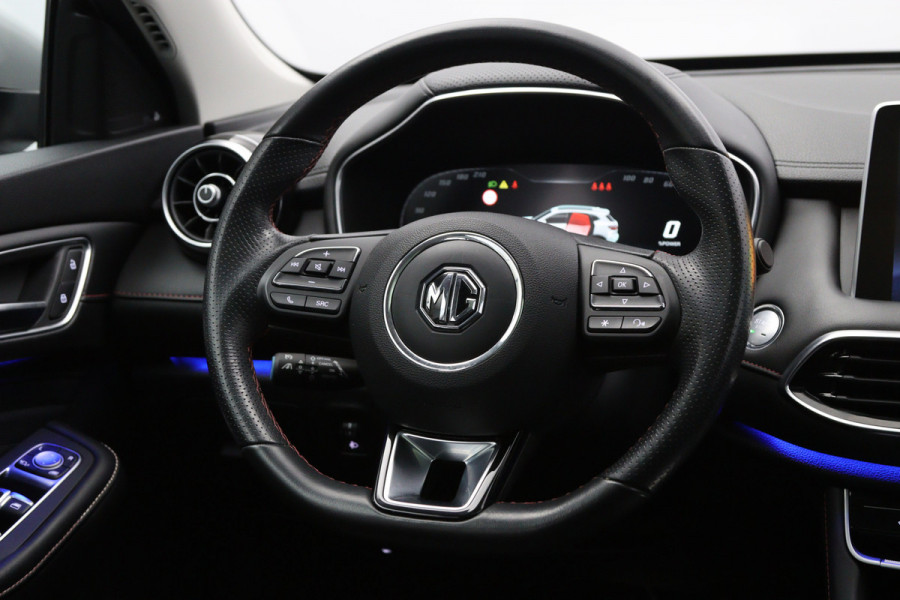 MG EHS 1.5 TGDI 259 PK Luxury PHEV, Trekhaak, Panoramadak, Adap. Cruise Control, Leder, Stoelverwarming
