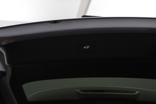 MG EHS 1.5 TGDI 259 PK Luxury PHEV, Trekhaak, Panoramadak, Adap. Cruise Control, Leder, Stoelverwarming