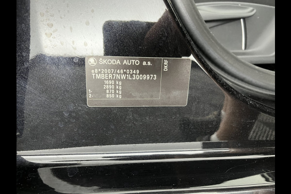 Škoda SCALA 1.0 TSI Business Edition (INCL.BTW) Aut. *FULL-LED | DIGI-COCKPIT | HEATED-COMFORTSEATS | CARPLAY | LANE-ASSIST | NAVI-FULLMAP | ECC | PDC | CRUISE | 18''ALU*