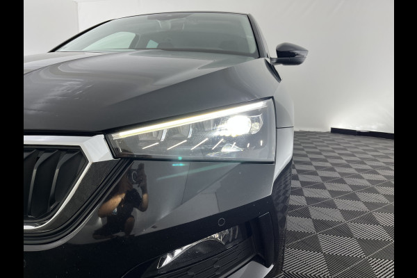 Škoda SCALA 1.0 TSI Business Edition (INCL.BTW) Aut. *FULL-LED | DIGI-COCKPIT | HEATED-COMFORTSEATS | CARPLAY | LANE-ASSIST | NAVI-FULLMAP | ECC | PDC | CRUISE | 18''ALU*