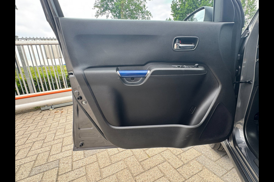 Suzuki Ignis 1.2 Smart Hybrid Select 2025 / CAMERA / HOGE INSTAP / CARPLAY / STOELVERWARMING / 16INCH LMV