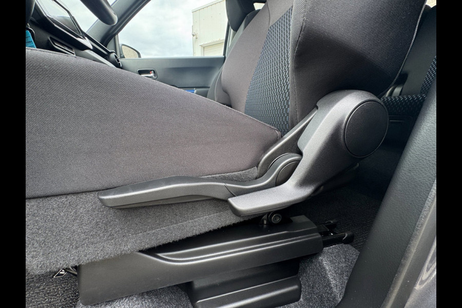 Suzuki Ignis 1.2 Smart Hybrid Select 2025 / CAMERA / HOGE INSTAP / CARPLAY / STOELVERWARMING / 16INCH LMV