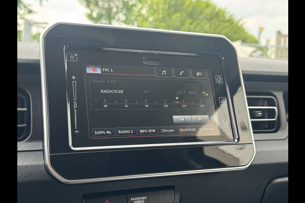 Suzuki Ignis 1.2 Smart Hybrid Select 2025 / CAMERA / HOGE INSTAP / CARPLAY / STOELVERWARMING / 16INCH LMV