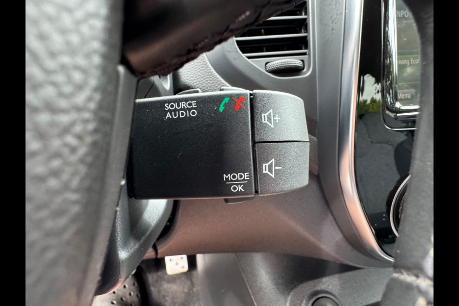 Renault Captur 0.9 TCe Intens Navigatie Clima Cruise control PDC Led