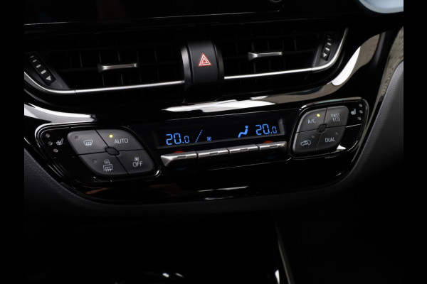 Toyota C-HR 2.0 Hybrid Bi-Tone | Full LED | Park-Assist | Trekhaak