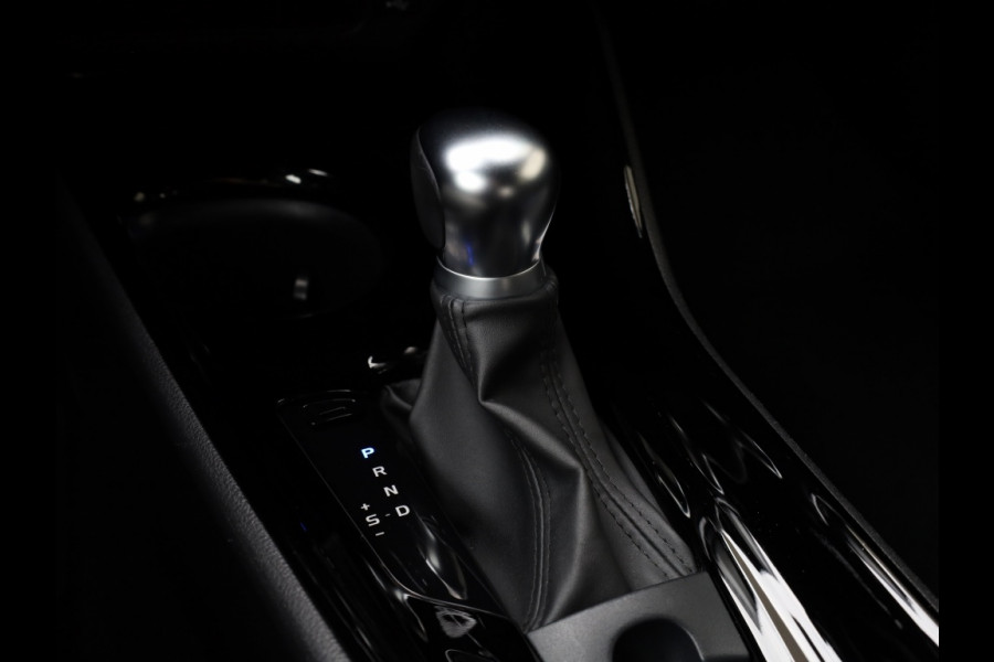 Toyota C-HR 2.0 Hybrid Bi-Tone | Full LED | Park-Assist | Trekhaak
