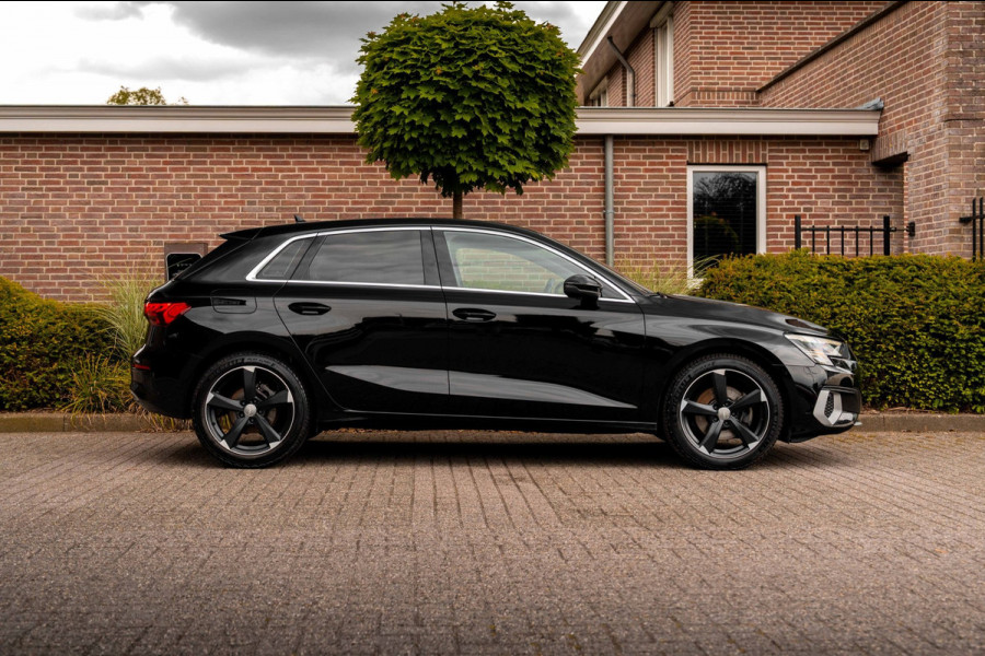 Audi A3 Sportback 30 TFSI Business Edition 110 PK Aut. LED Cruise Lane-Assist App-Connect 18''