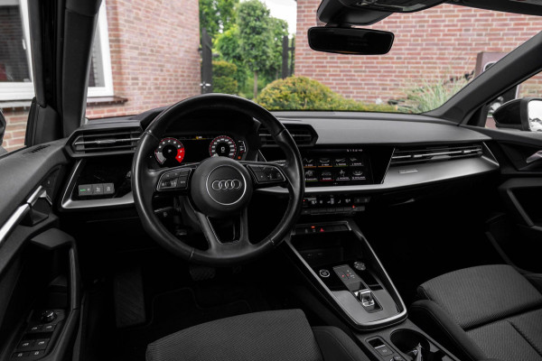 Audi A3 Sportback 30 TFSI Business Edition 110 PK Aut. LED Cruise Lane-Assist App-Connect 18''