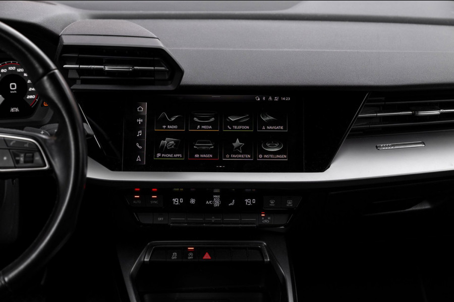 Audi A3 Sportback 30 TFSI Business Edition 110 PK Aut. LED Cruise Lane-Assist App-Connect 18''