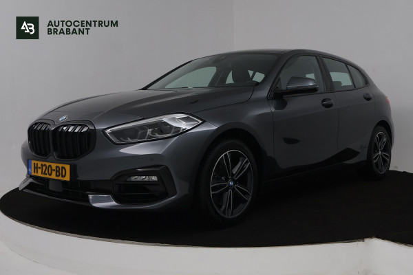 BMW 1-serie 118i High Executive Edition **AANBIEDING** (NAVIGATIE, PARKEERSENSOREN, STOELVERWARMING, LEDER, SPORTSTOELEN, LED)