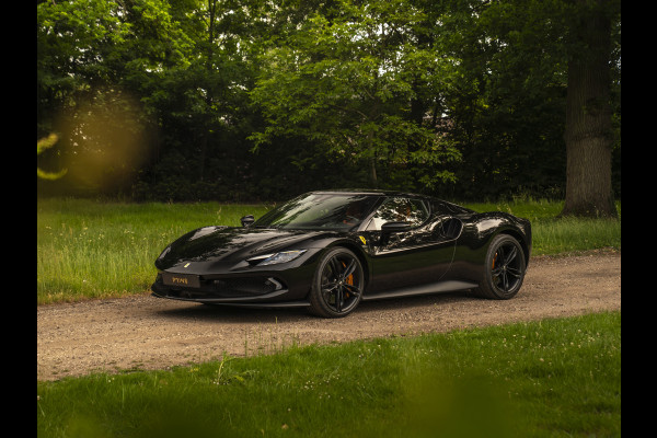 Ferrari 296 GTB 3.0 V6 | Carbon Seats | Lift | Pass. display
