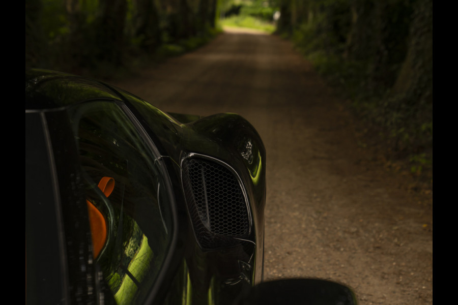 Ferrari 296 GTB 3.0 V6 | Carbon Seats | Lift | Pass. display