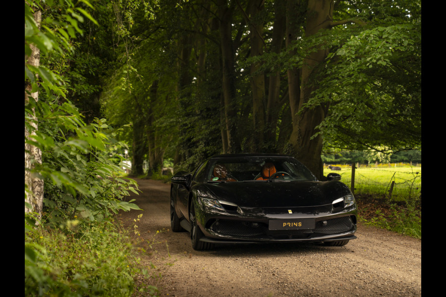 Ferrari 296 GTB 3.0 V6 | Carbon Seats | Lift | Pass. display