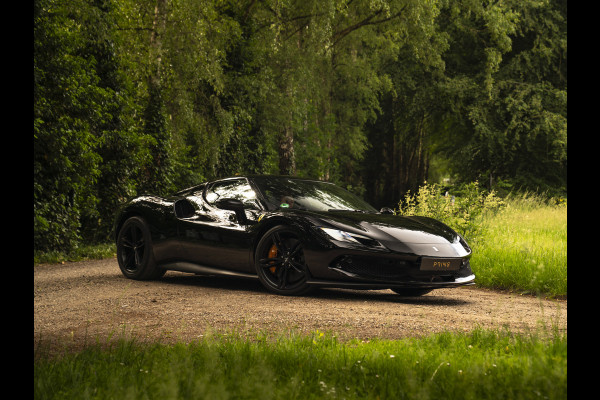 Ferrari 296 GTB 3.0 V6 | Carbon Seats | Lift | Pass. display